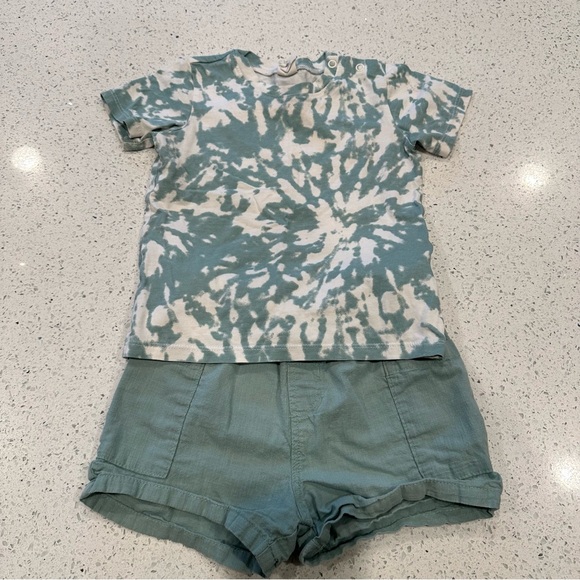 Lot of boys 2T+ clothes Osh Kosh Carters H&M Paw Patrol Baby Yoda Grogu Tie dye - Picture 5 of 13